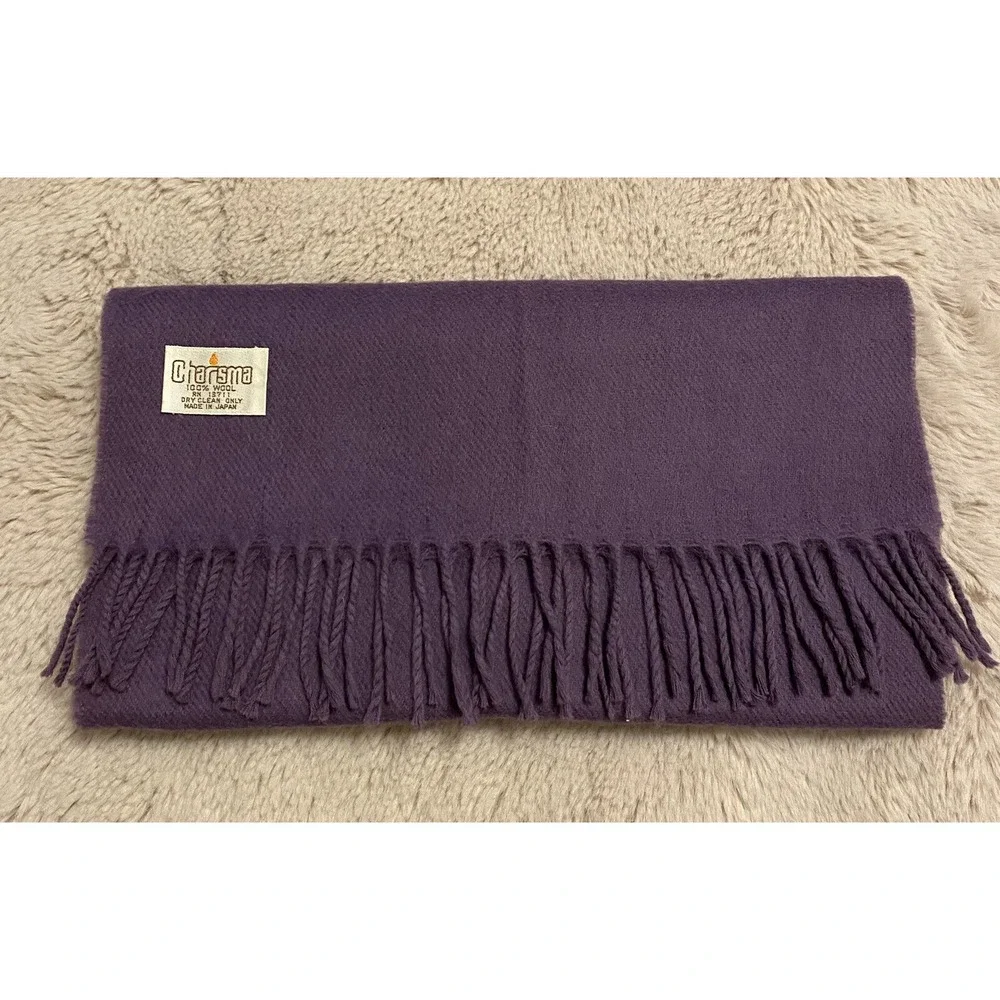 Charisma 100% Lana Wool Purple  Scarf /Neck Warmer Fringe Made in Japan PreOwned